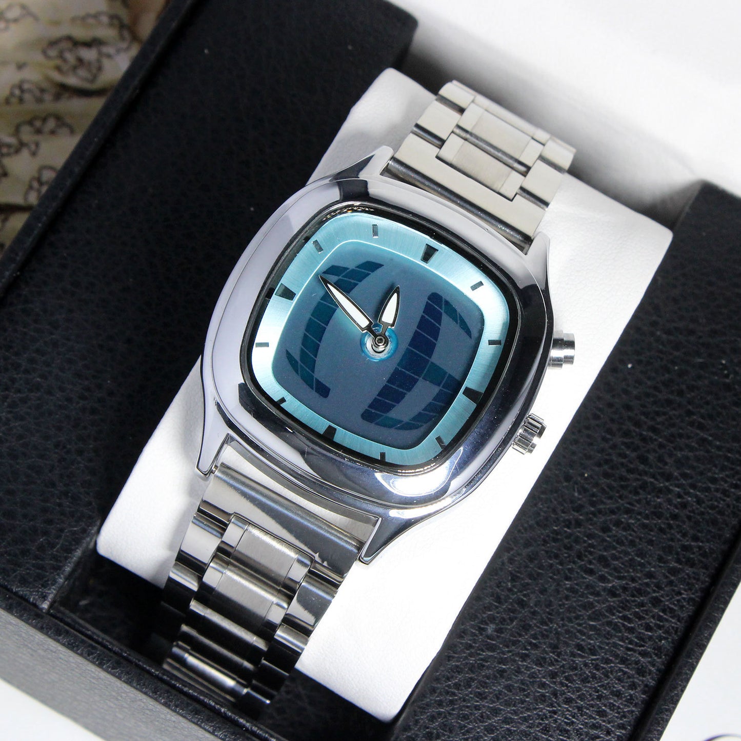Retro Fashion Universal Digital Watch